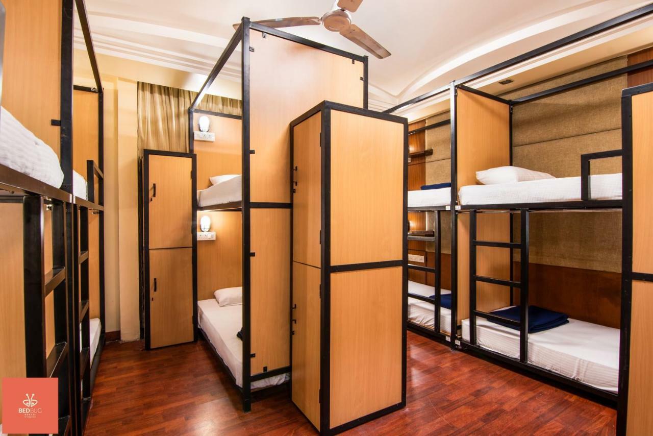 Madpackers Delhi West Hostel New Delhi Exterior photo